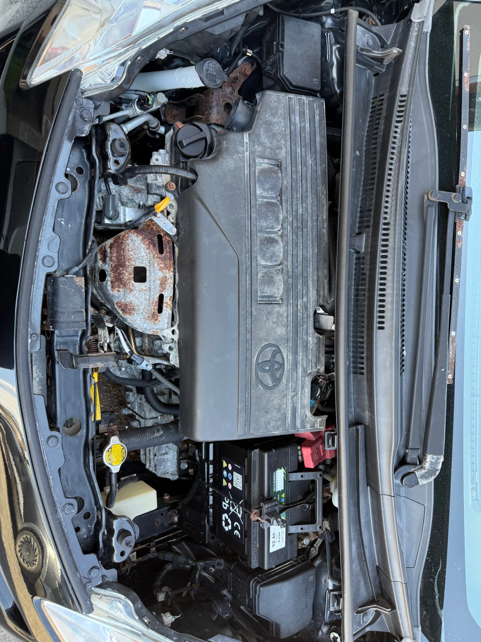 Toyota Verso S 1.3i/Navi/Kamera, снимка 14 - Автомобили и джипове - 55544723