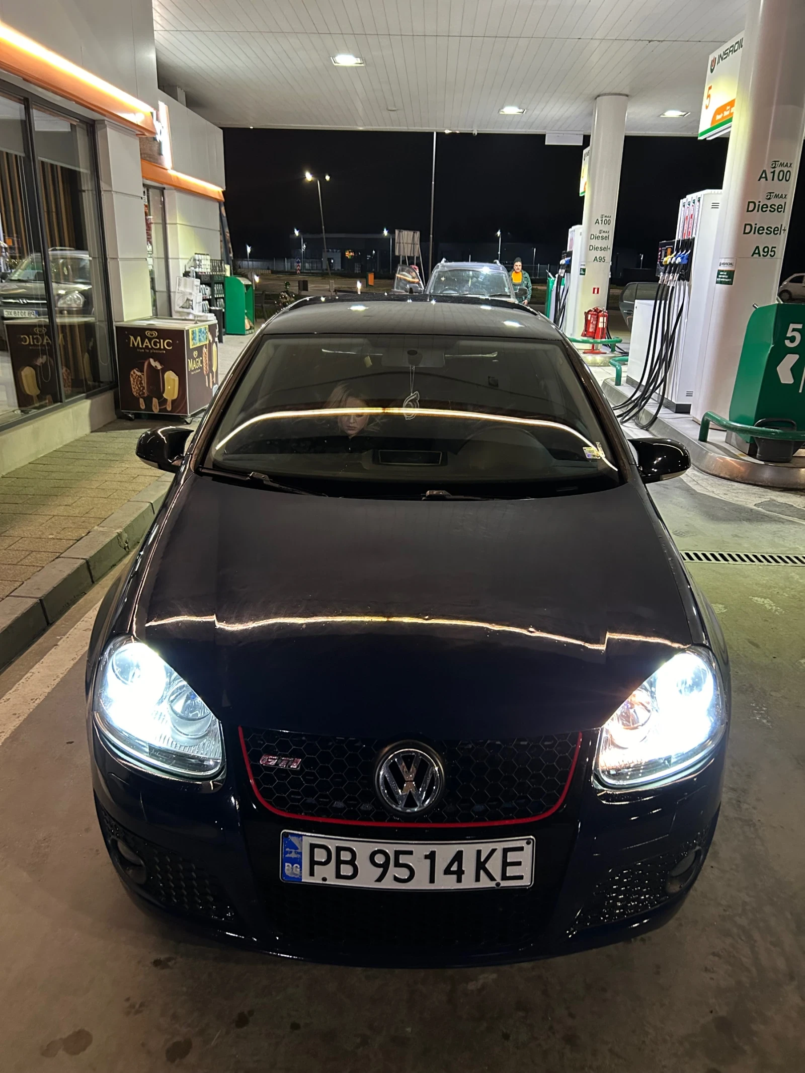 VW Golf, снимка 3 - Автомобили и джипове - 55795278