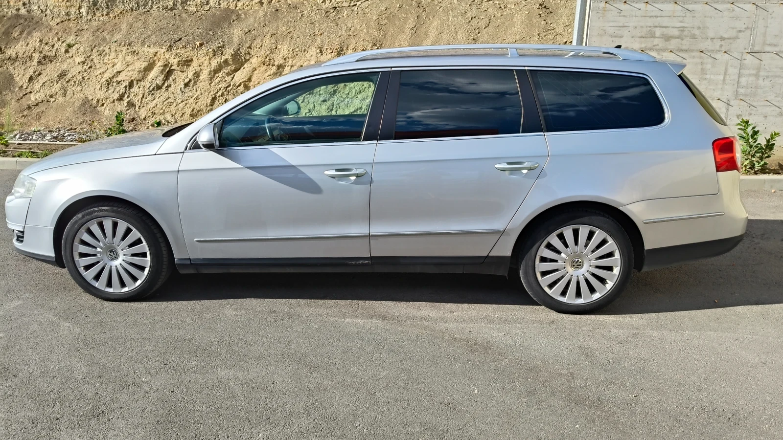VW Passat B6, снимка 3 - Автомобили и джипове - 56105962