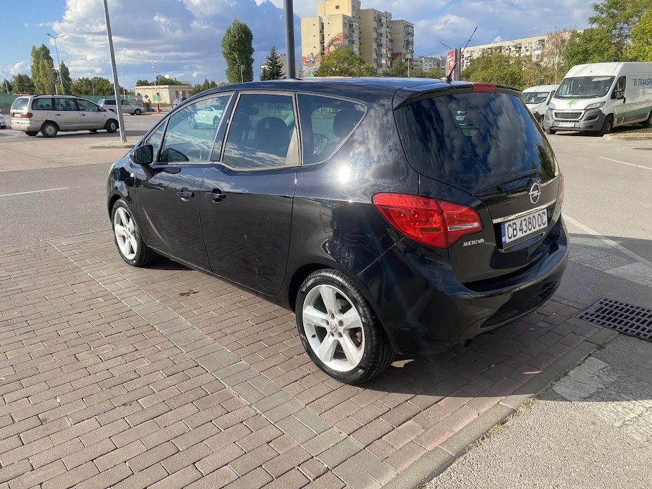 Opel Meriva 1.4T , снимка 5 - Автомобили и джипове - 56220030