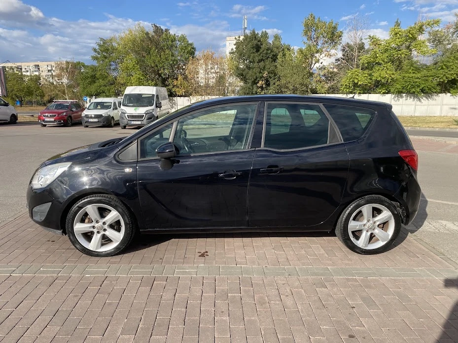 Opel Meriva 1.4T , снимка 3 - Автомобили и джипове - 56220030
