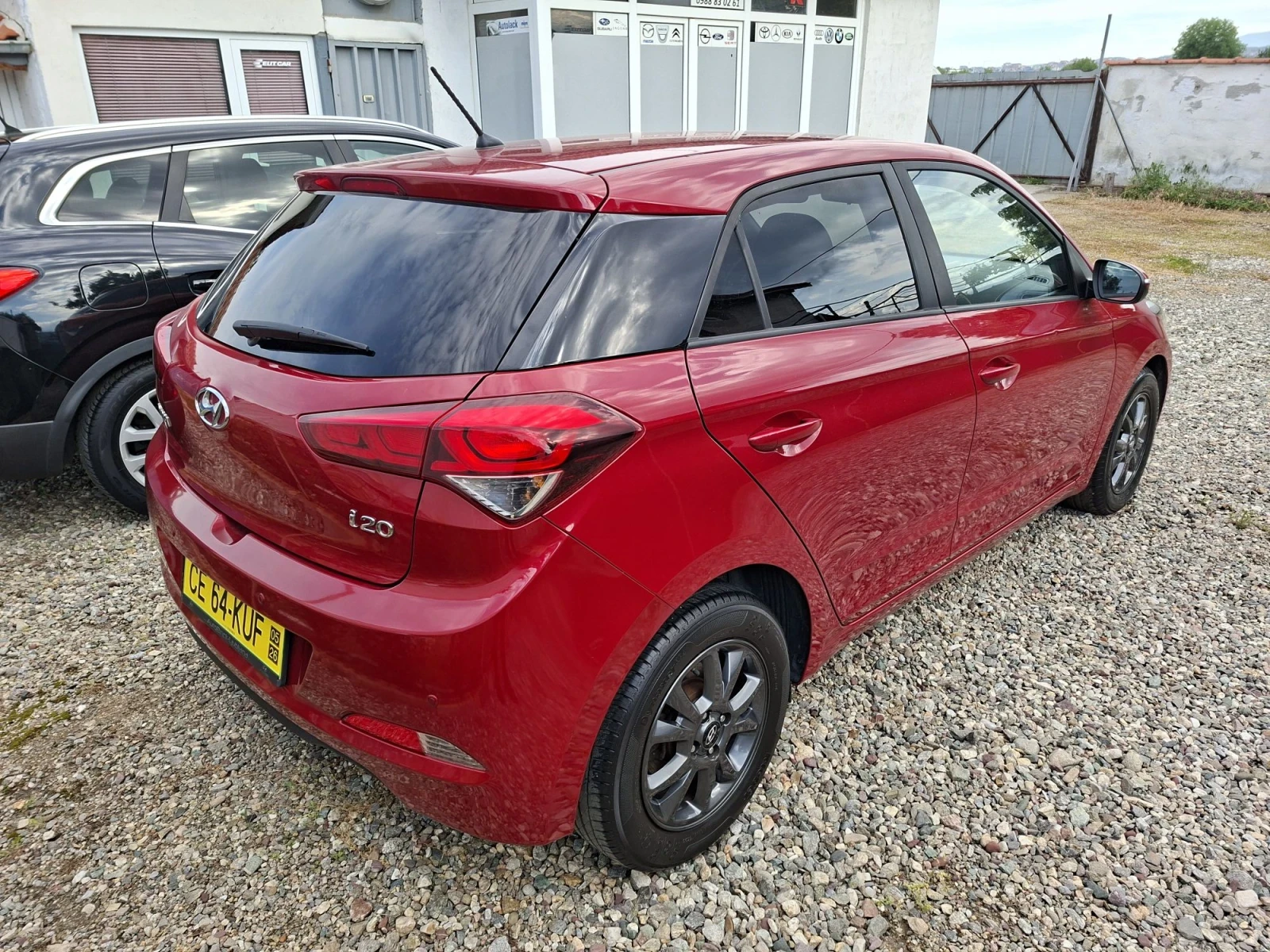 Hyundai I20, снимка 13 - Автомобили и джипове - 56439906