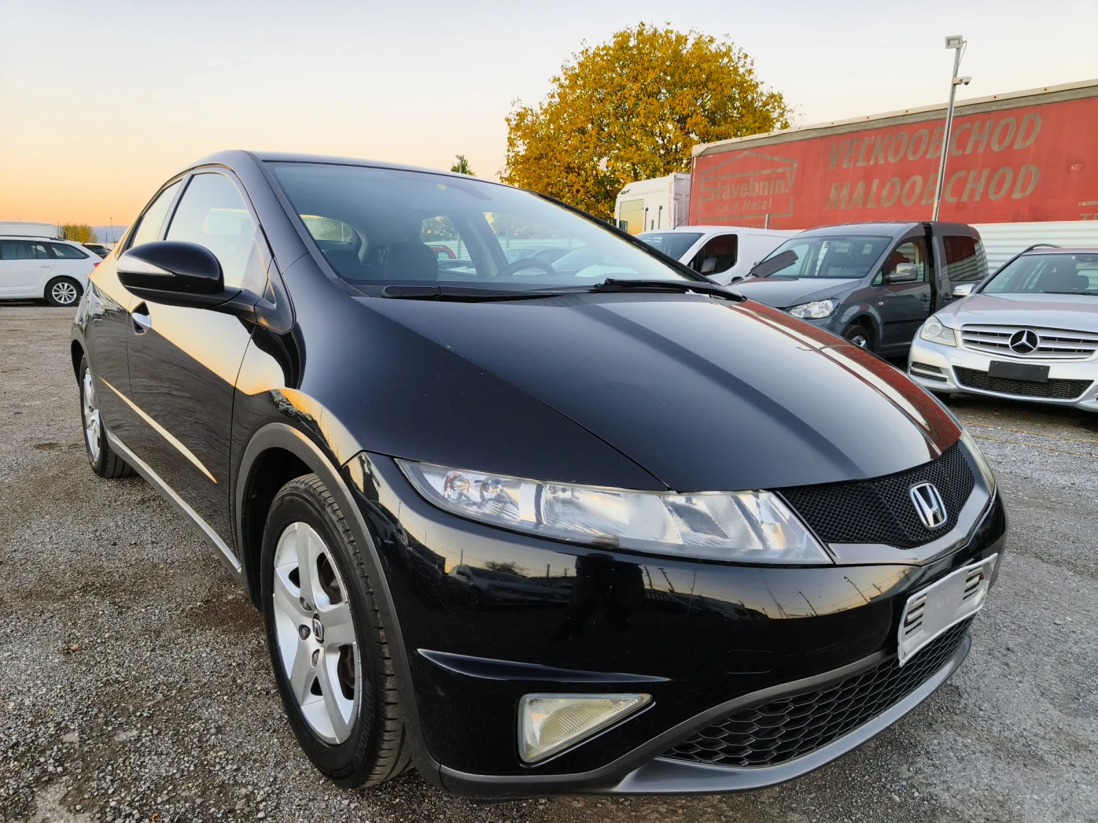 Honda Civic 1.4i V-tec GPL 100�.�  2011�. Face Lift | Mobile.bg � ����������� 6
