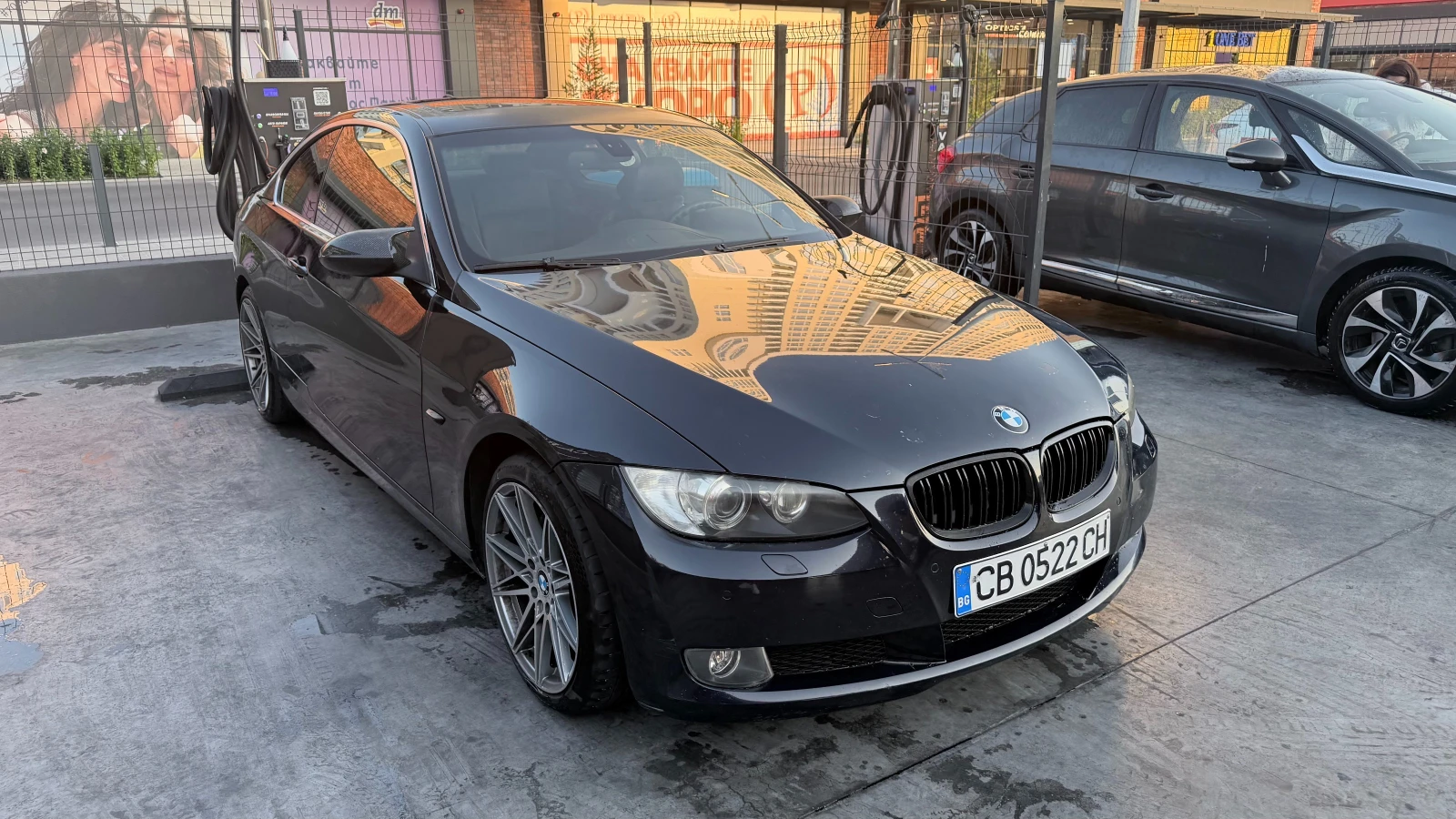 BMW 330 E92 N52 xDrive, снимка 2 - Автомобили и джипове - 56690552
