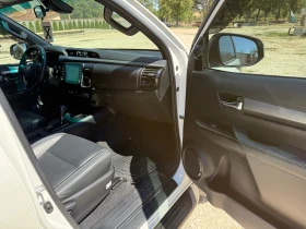 Toyota Hilux 2.8D Invincible, снимка 5
