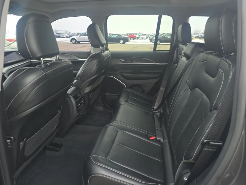 Jeep Grand cherokee 4xE* HYBRYD* PANO* ALPINE* DISTRONIC, снимка 10 - Автомобили и джипове - 52754631