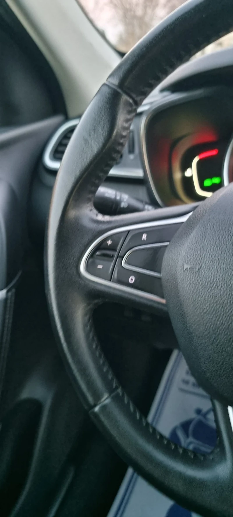 Renault Kadjar 1.5dci, снимка 13 - Автомобили и джипове - 52868194