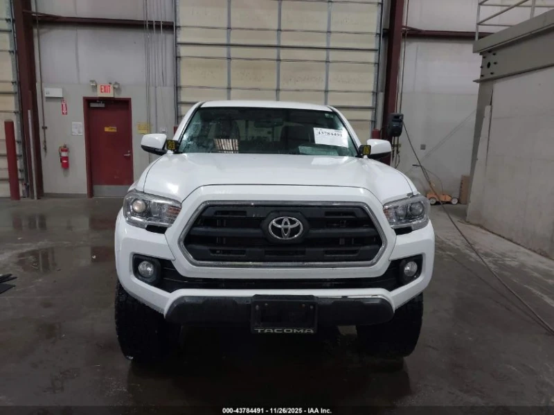 Toyota Tacoma 3.5L V-6 DI, DOHC, VVT, 278HP 4X2 Drive, снимка 4 - Автомобили и джипове - 52938699