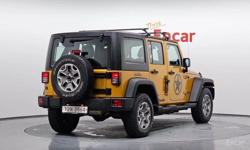 Jeep Wrangler, снимка 2 - Автомобили и джипове - 52964647