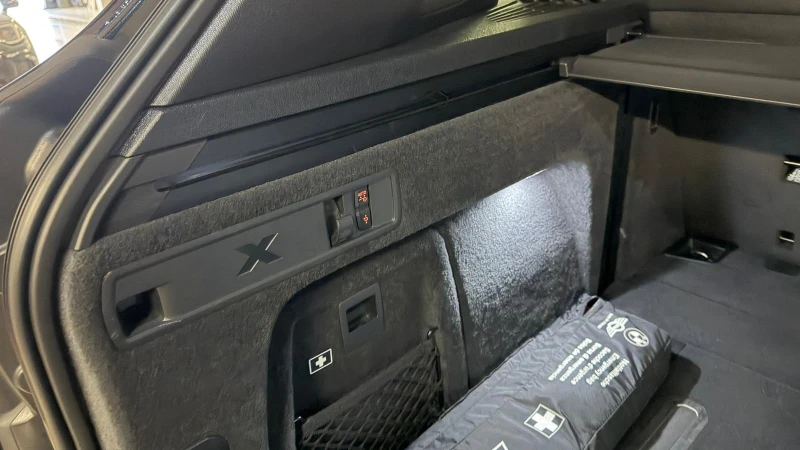 BMW X5 4.0i xDrive M-Pack, снимка 10 - Автомобили и джипове - 53076488