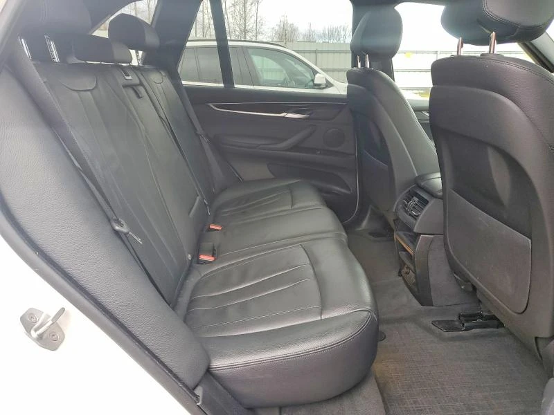 BMW X5 3.0L 6 All Wheel Drive, снимка 12 - Автомобили и джипове - 53964325