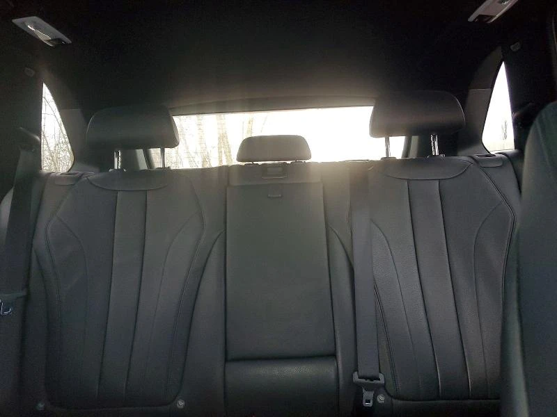 BMW X5 3.0L 6 All Wheel Drive, снимка 11 - Автомобили и джипове - 53964325