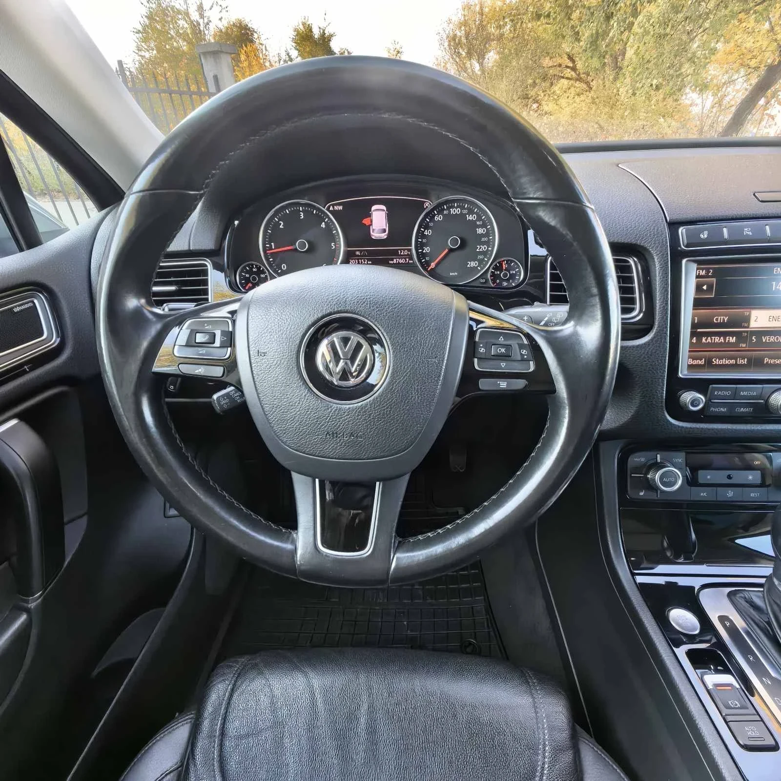 VW Touareg 3.0TDI V6 - изображение 9