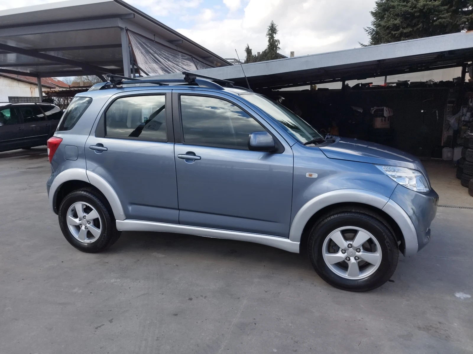 Daihatsu Terios 1.5i - изображение 3