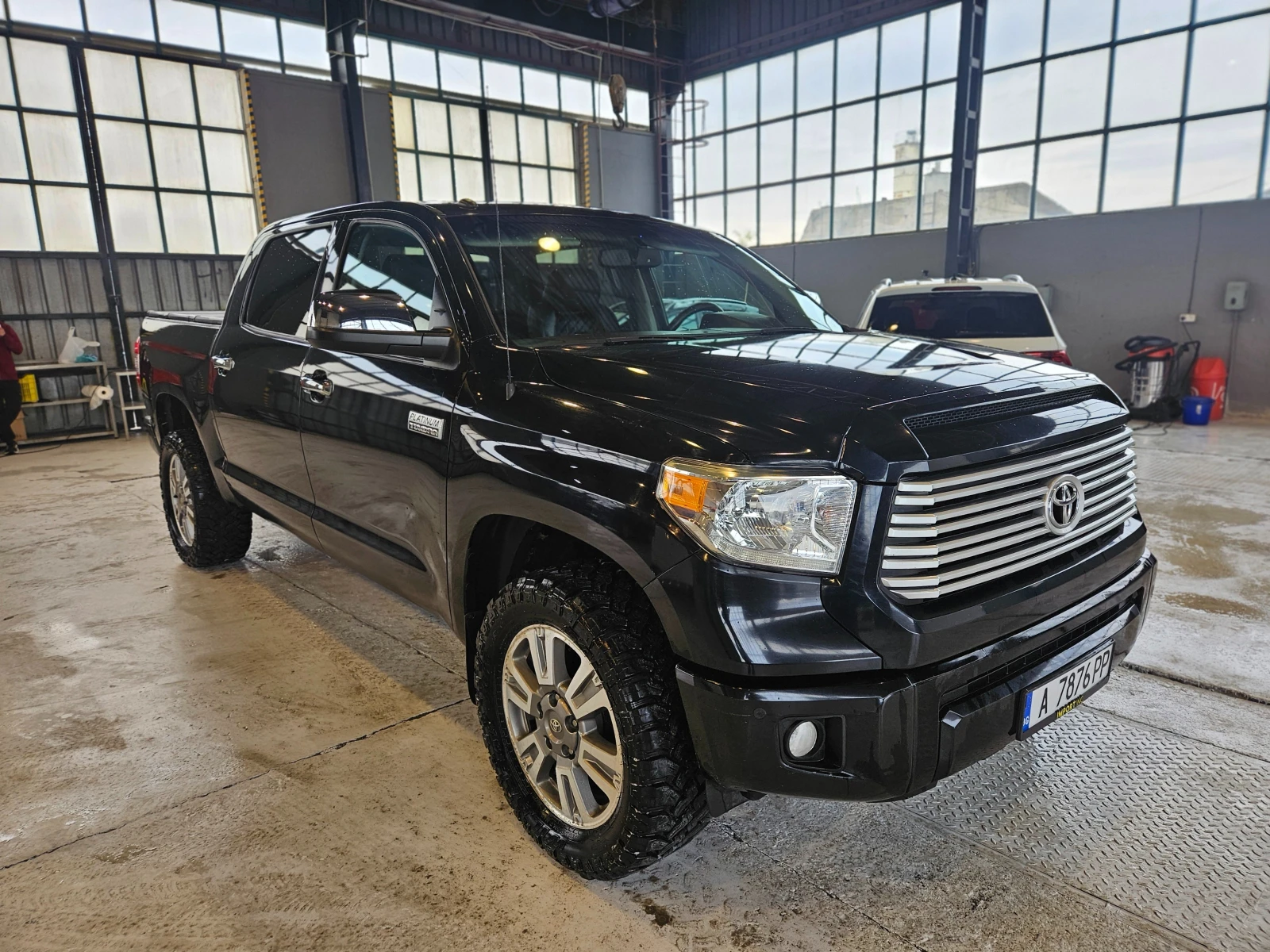 Toyota Tundra PLATINUM - изображение 3