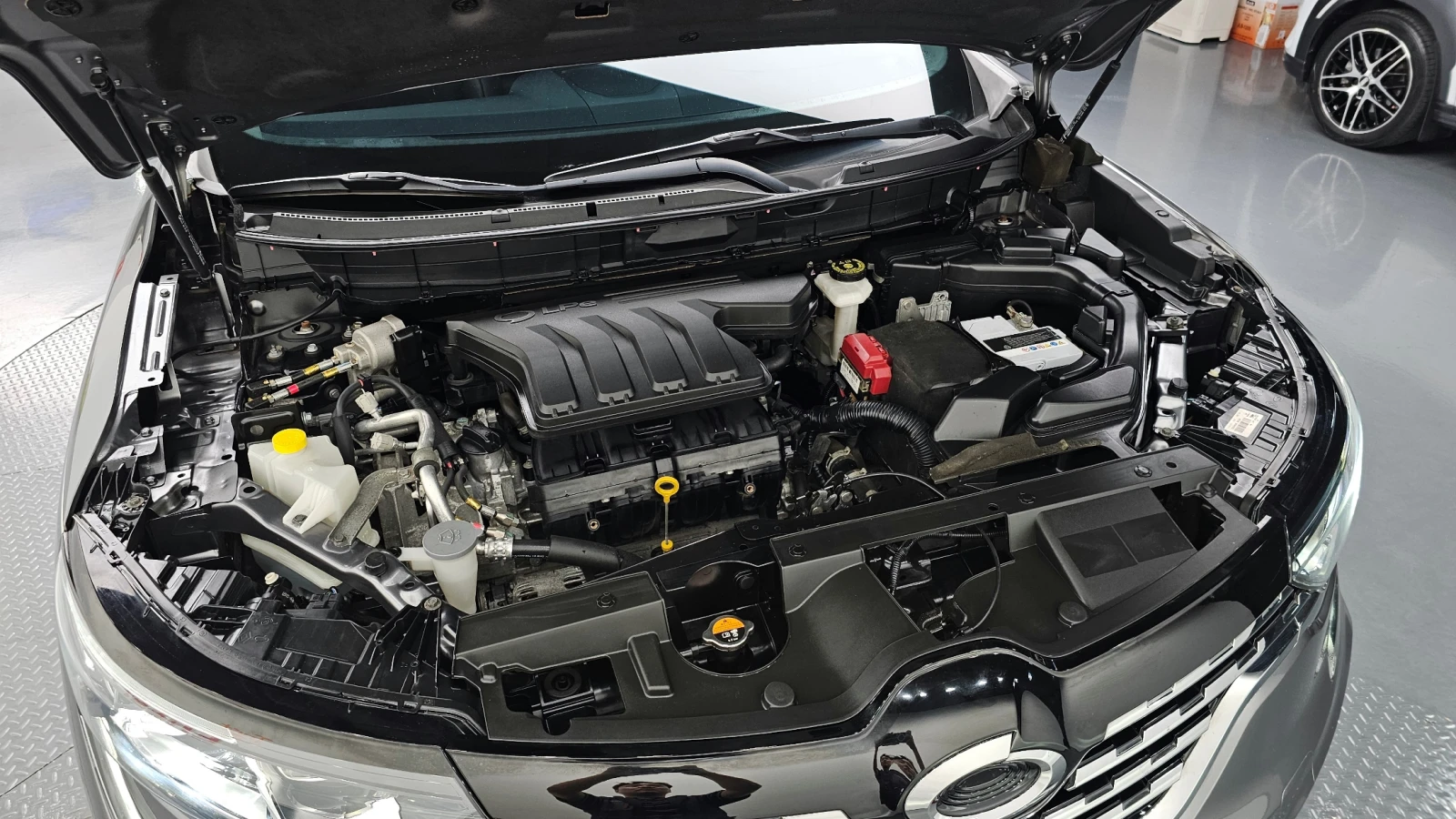 Renault Koleos 2.0LPE 2WD SIGNATURE autogeorge.com - изображение 6