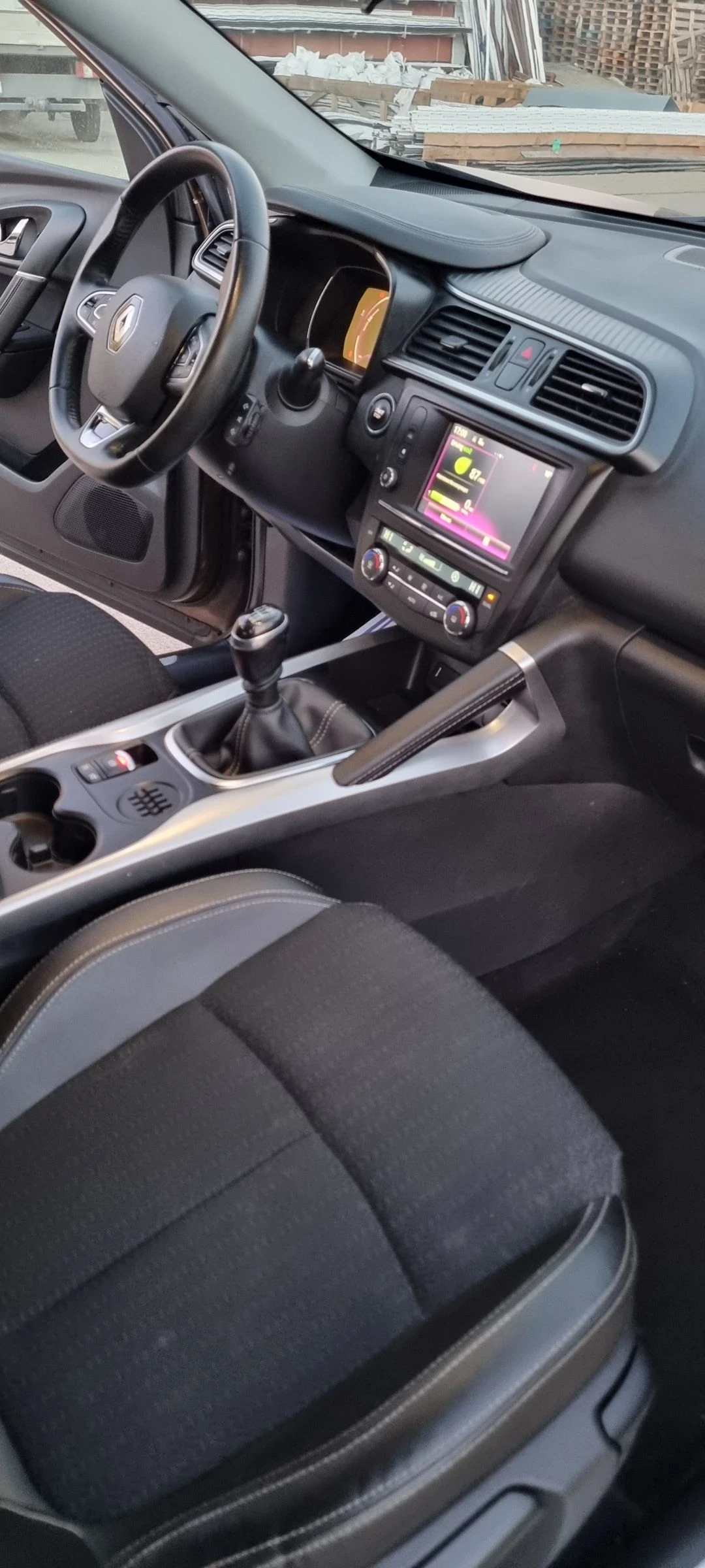 Renault Kadjar 1.5dci | Mobile.bg � ����������� 14