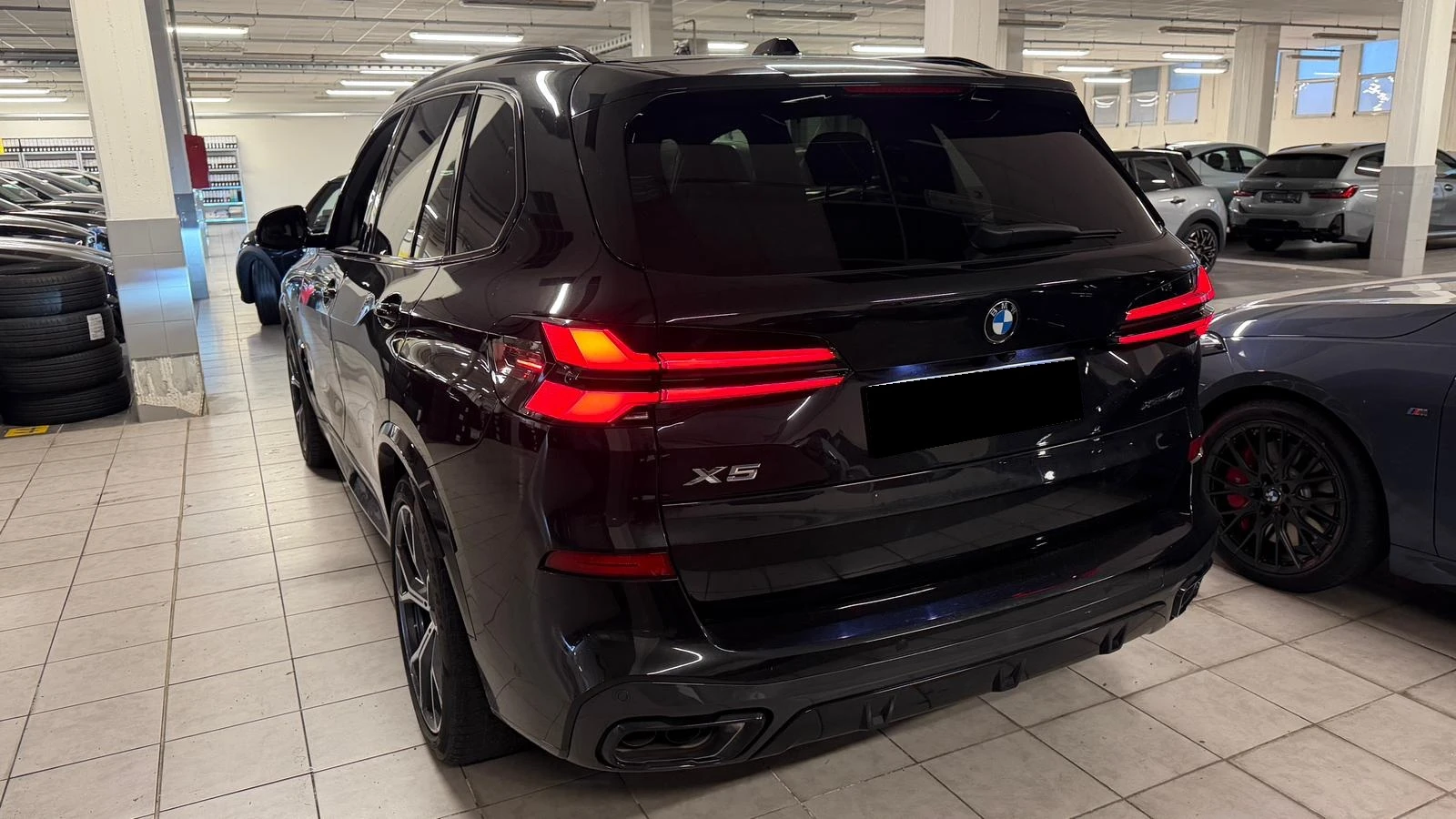 BMW X5 4.0i xDrive M-Pack - изображение 3