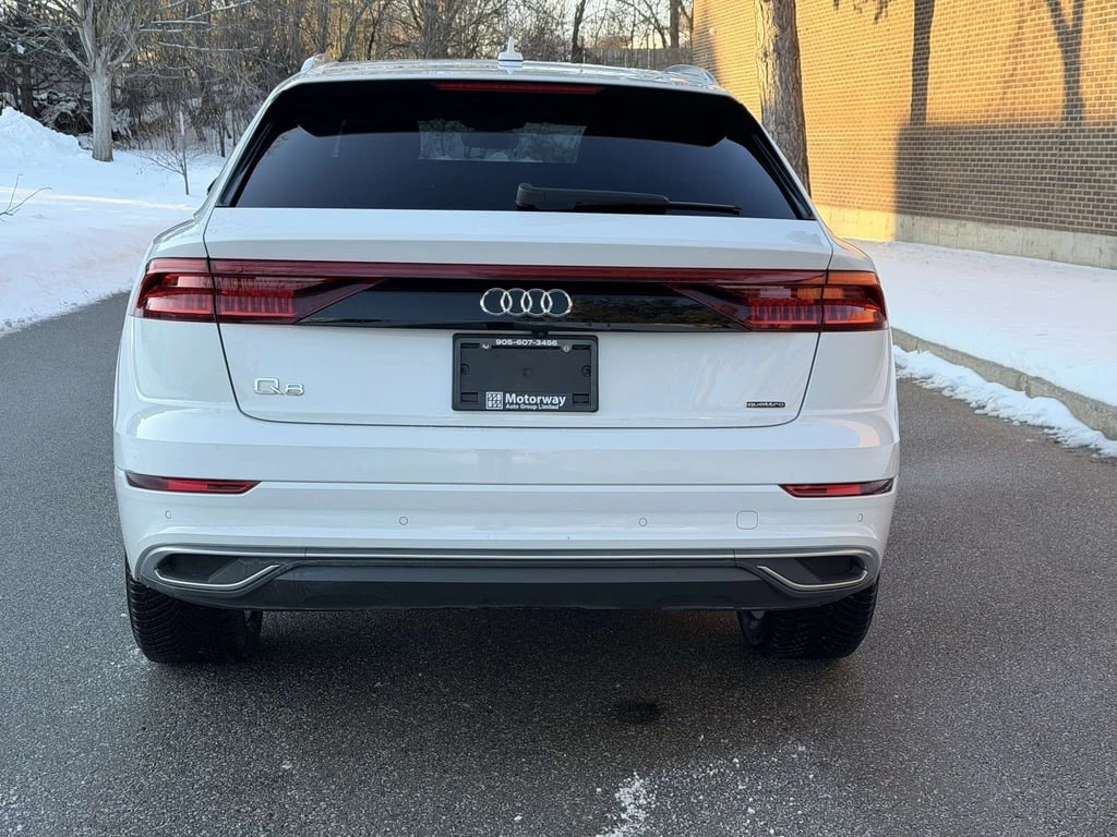 Audi Q8 * Premium * CARFAX * БЕЗ ПЪРВОНАЧАЛНА ВНОСКА - изображение 7