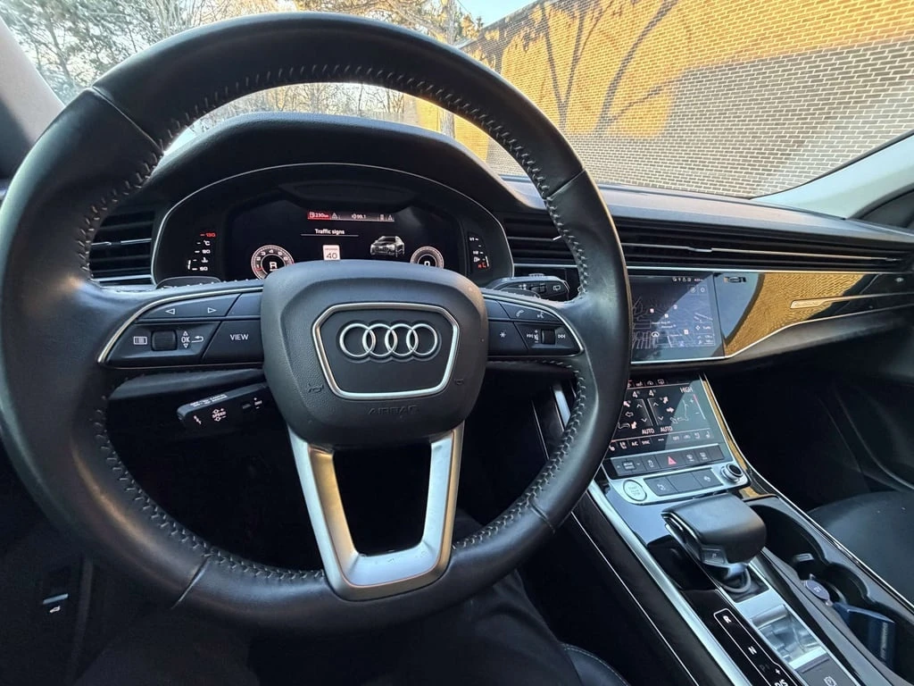 Audi Q8 * Premium * CARFAX * ��� ������������ ������ | Mobile.bg � ����������� 12