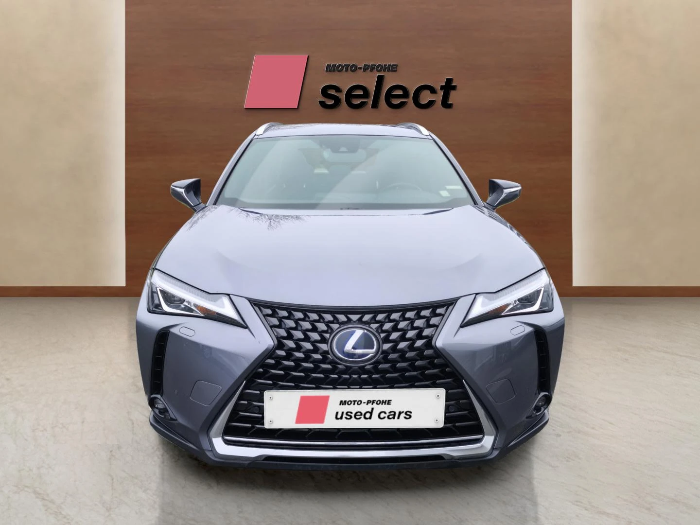 Lexus UX 250h 2.0, снимка 6 - Автомобили и джипове - 54108366