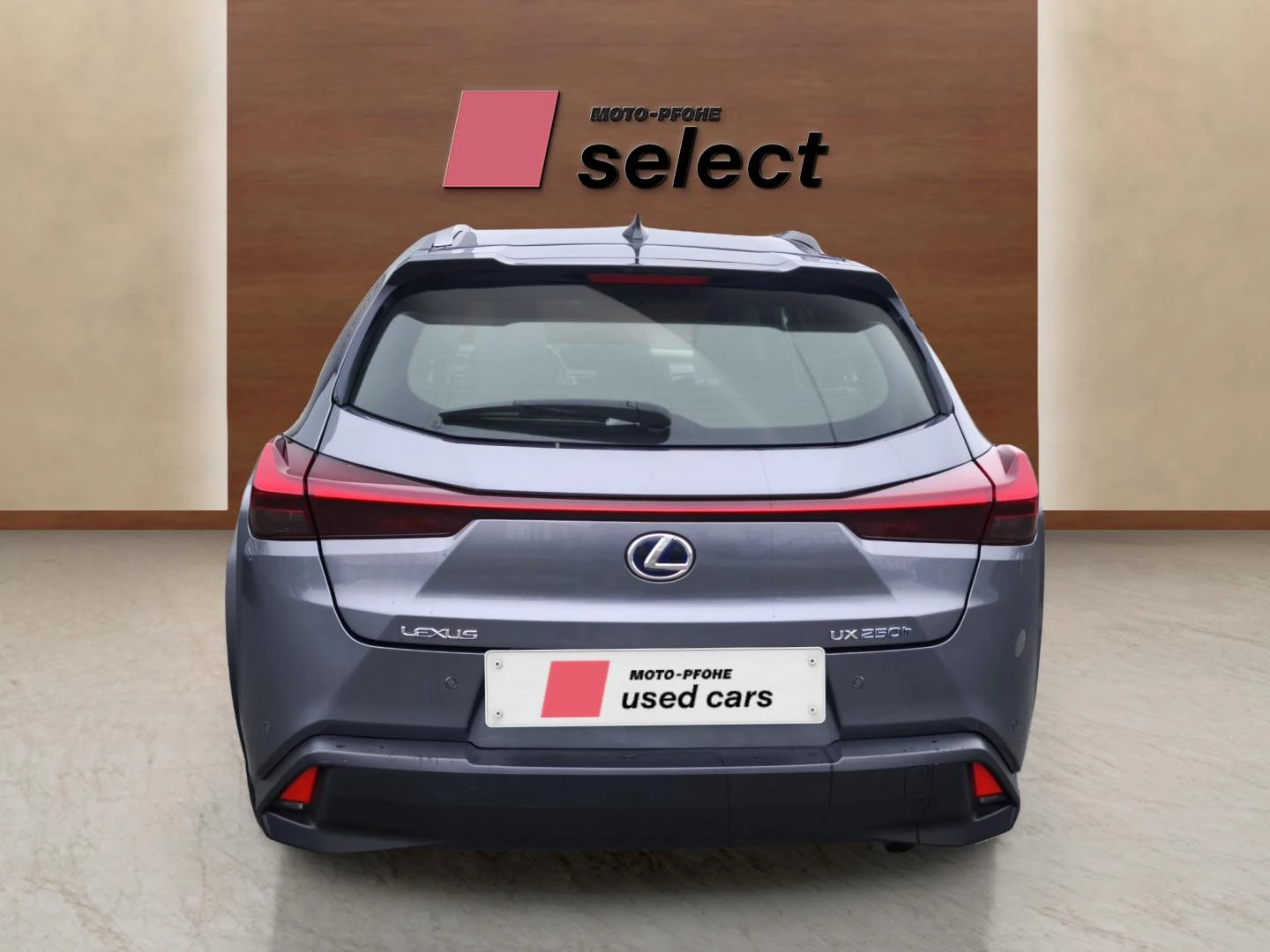 Lexus UX 250h 2.0, снимка 3 - Автомобили и джипове - 54108366