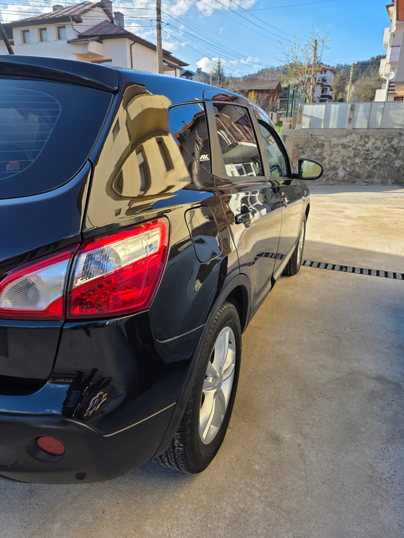 Nissan Qashqai, снимка 3 - Автомобили и джипове - 54296730