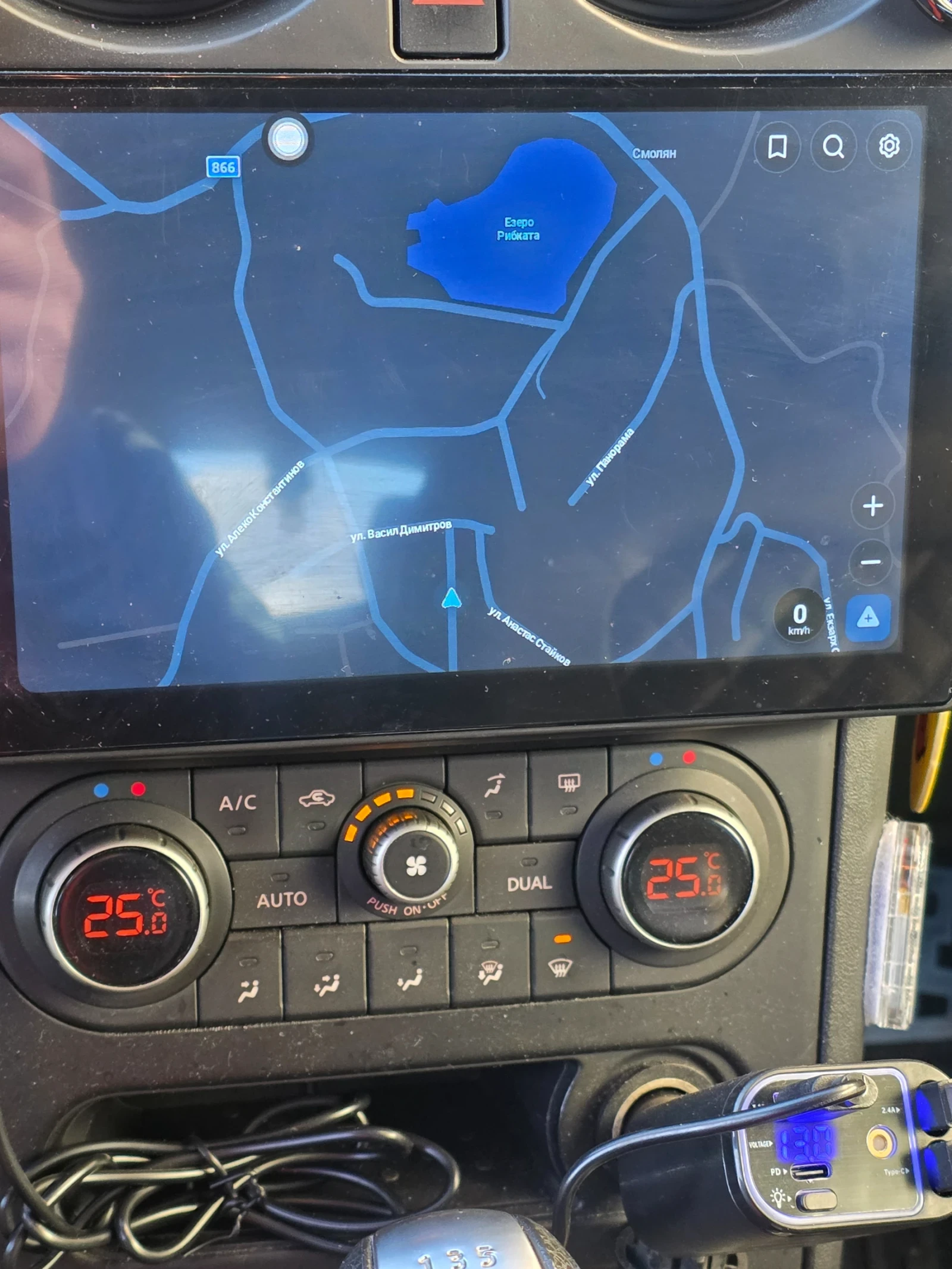 Nissan Qashqai, снимка 8 - Автомобили и джипове - 54296730