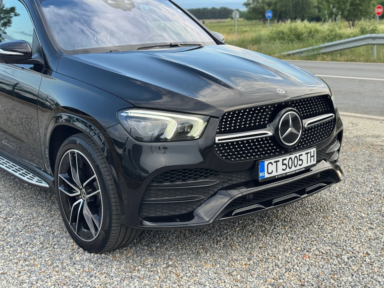 Mercedes-Benz GLE 400 CDI* AMG-Line* Burmeister* Distronic* Pano* German, снимка 8 - Автомобили и джипове - 55148468