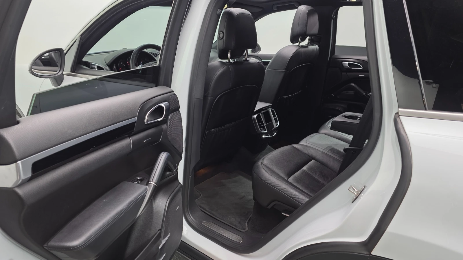 Porsche Cayenne 3.0TDI * ������� * BOSE * �������� | Mobile.bg � ����������� 10