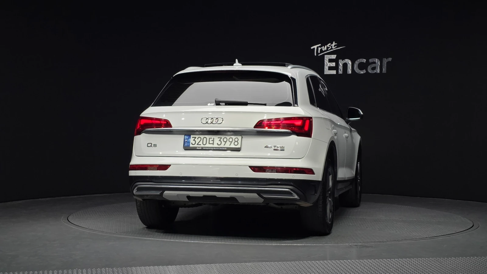 Audi Q5 45 TFSI quattro, снимка 4 - Автомобили и джипове - 55433477