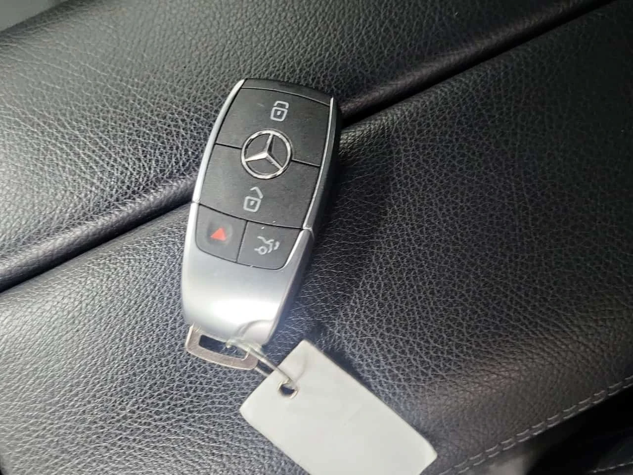 Mercedes-Benz GLE 450 | CARFAX | БЕЗ ИНЦИДЕНТИ , снимка 8 - Автомобили и джипове - 56285427