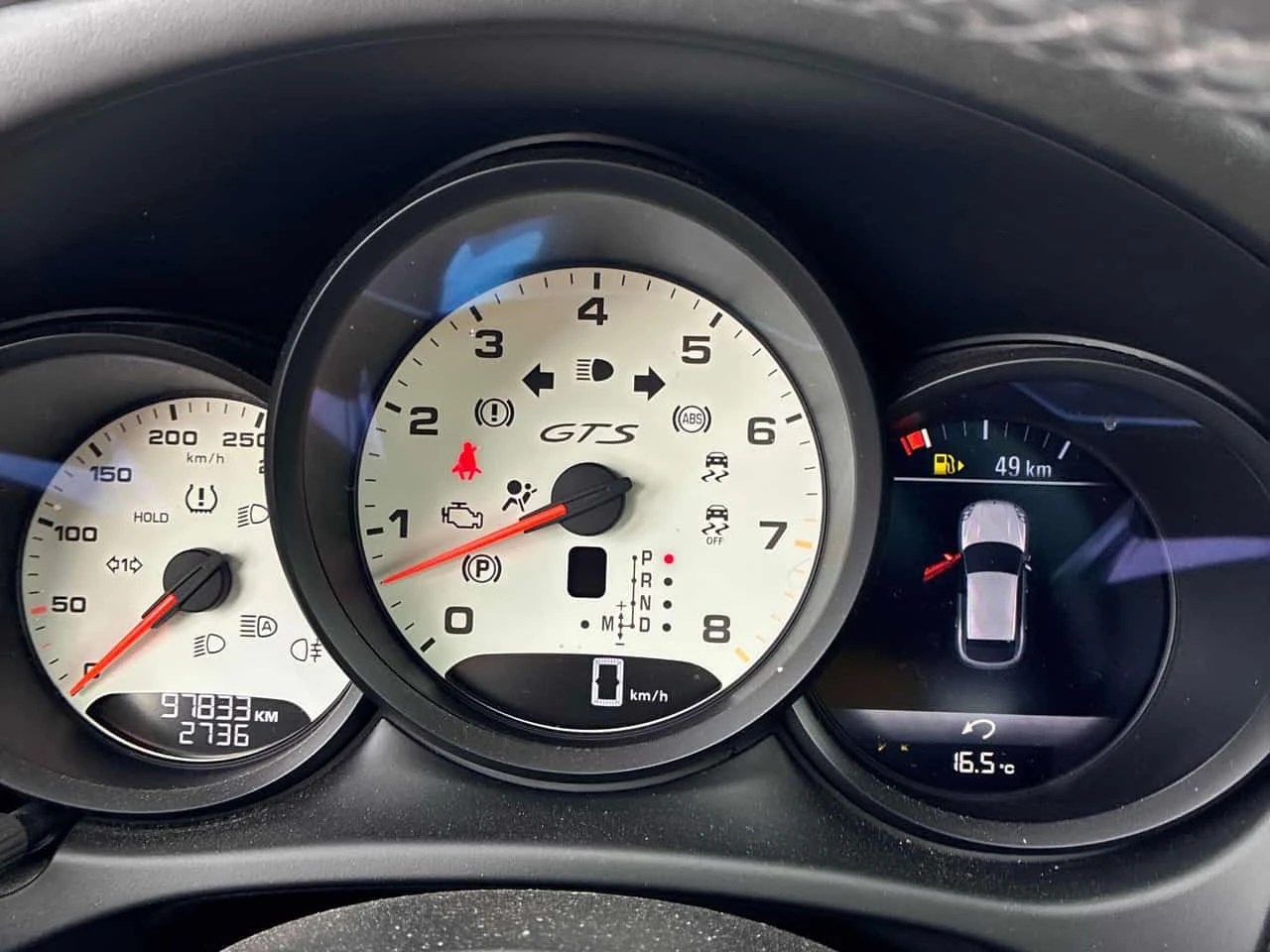Porsche Macan * GTS * ПОДГРЕВ * ОБДУХВАНЕ * ВЪЗДУШНО ОКАЧВАНЕ * , снимка 8 - Автомобили и джипове - 56326816