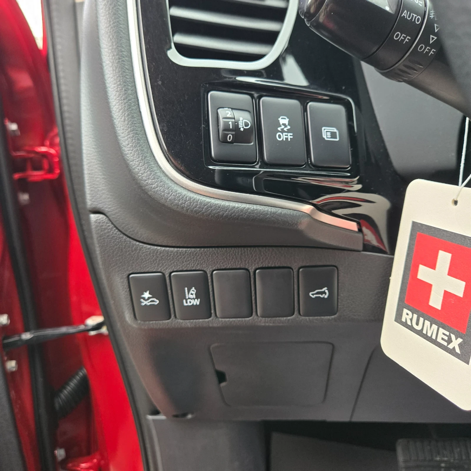 Mitsubishi Outlander 3.0L, GT-V6, 4x4, 7�����, 360-CAMERA | Mobile.bg � ����������� 4