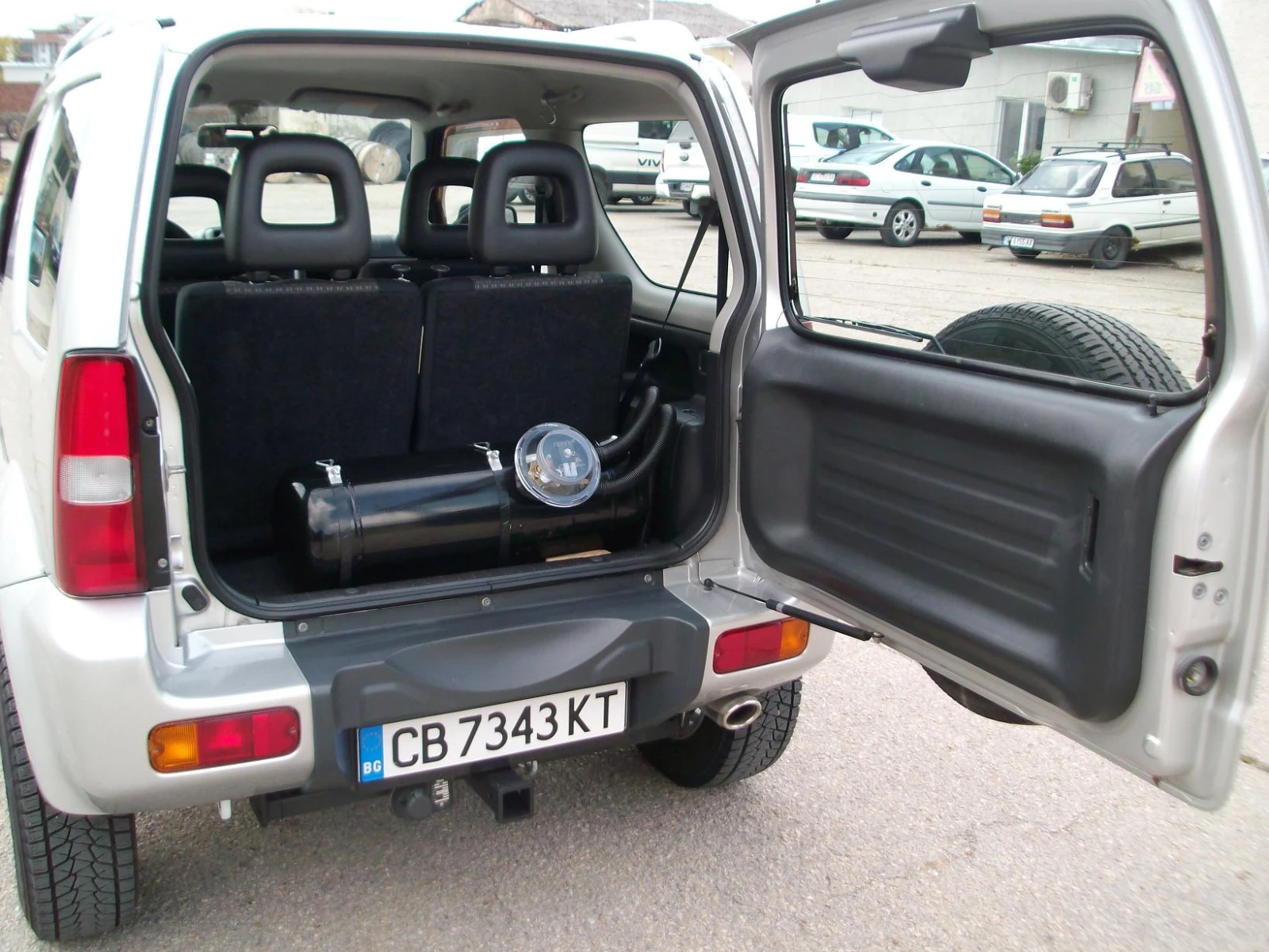 Suzuki Jimny 1.3i* GAZ* AVTOMATIK* ITALIQ* KLIMATIK* OTLICHNA | Mobile.bg � ����������� 14