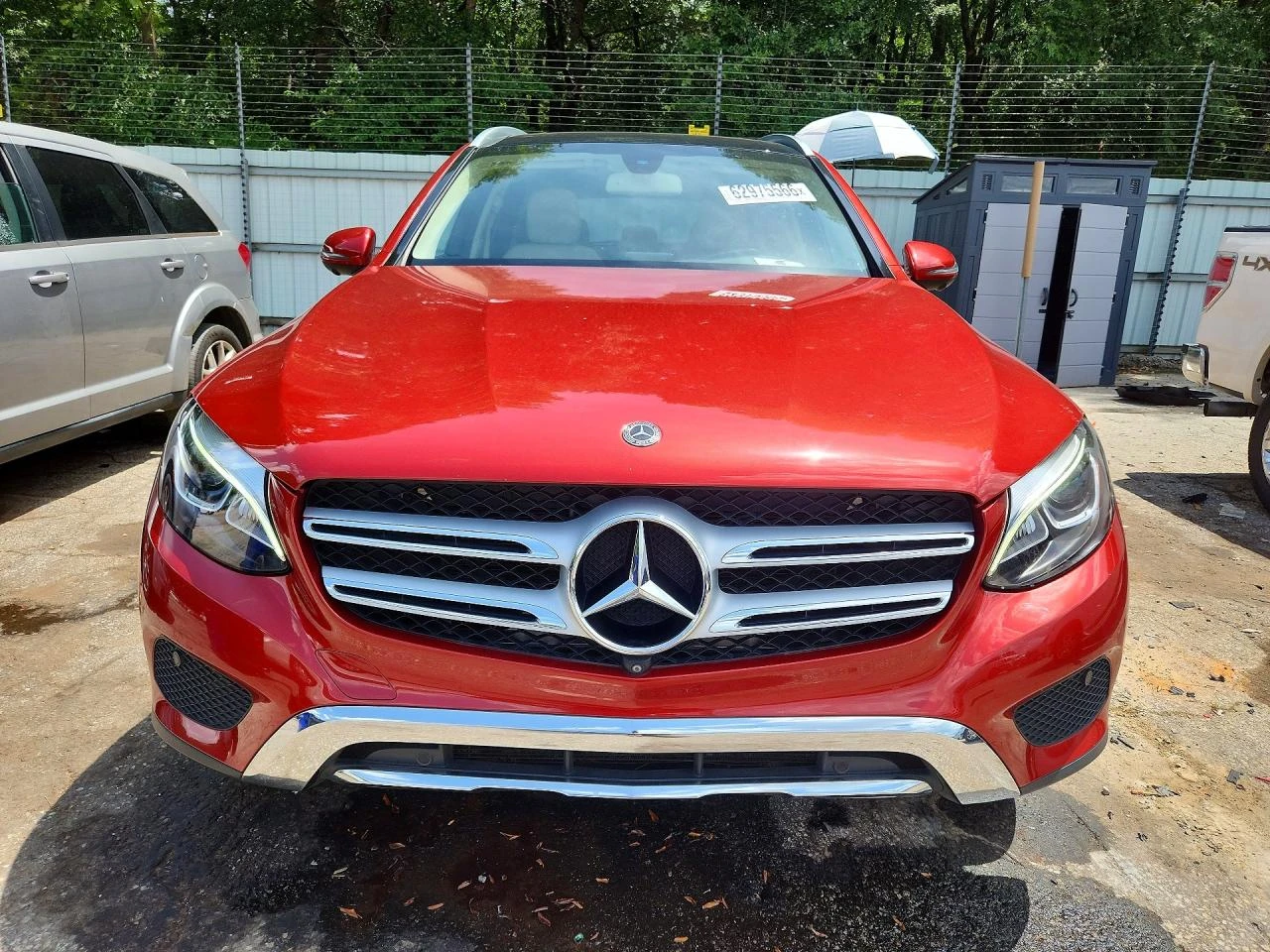 Mercedes-Benz GLC 300, снимка 5 - Автомобили и джипове - 56536430