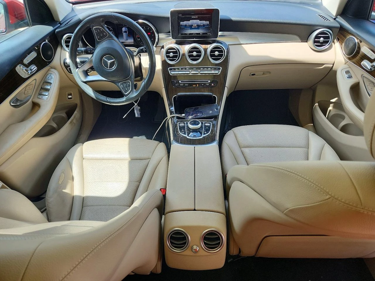 Mercedes-Benz GLC 300, снимка 8 - Автомобили и джипове - 56536430