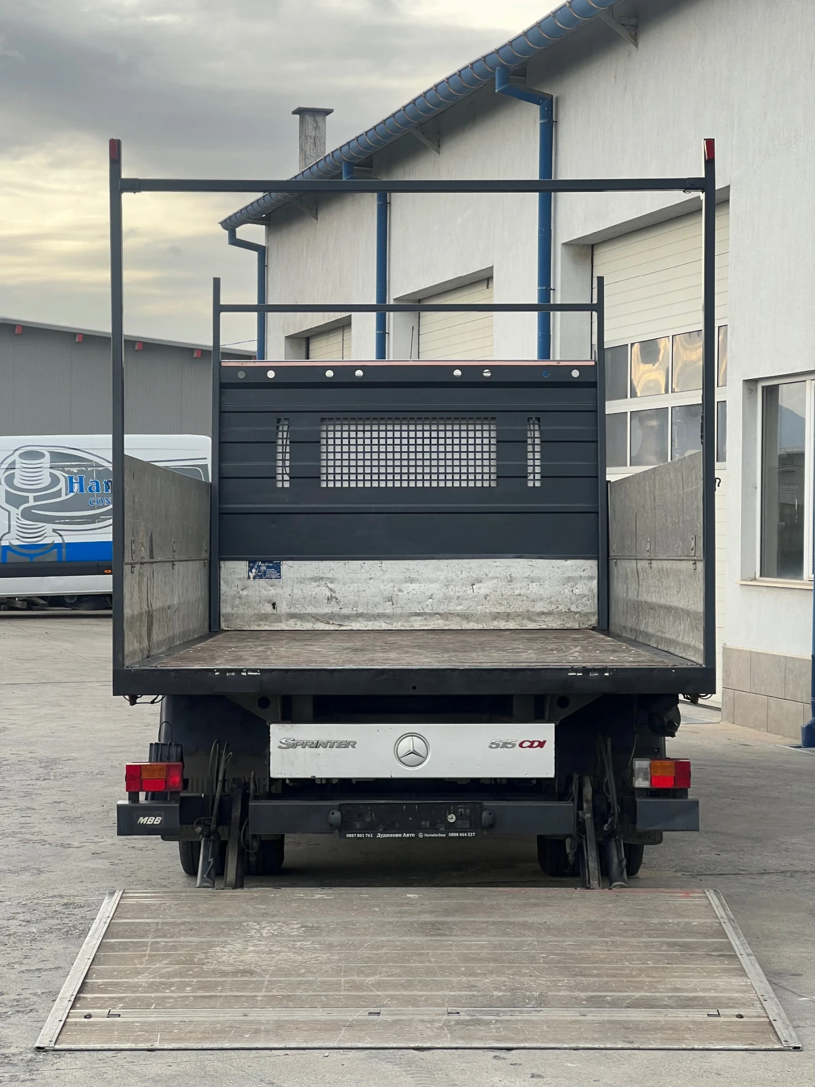 Mercedes-Benz Sprinter OM646/Дв.гума /Падащ борд / 171 000км !!!  - изображение 8