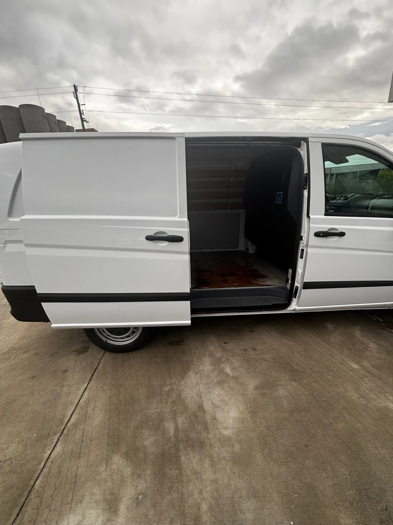 Mercedes-Benz Vito 115, снимка 13 - Бусове и автобуси - 53943489