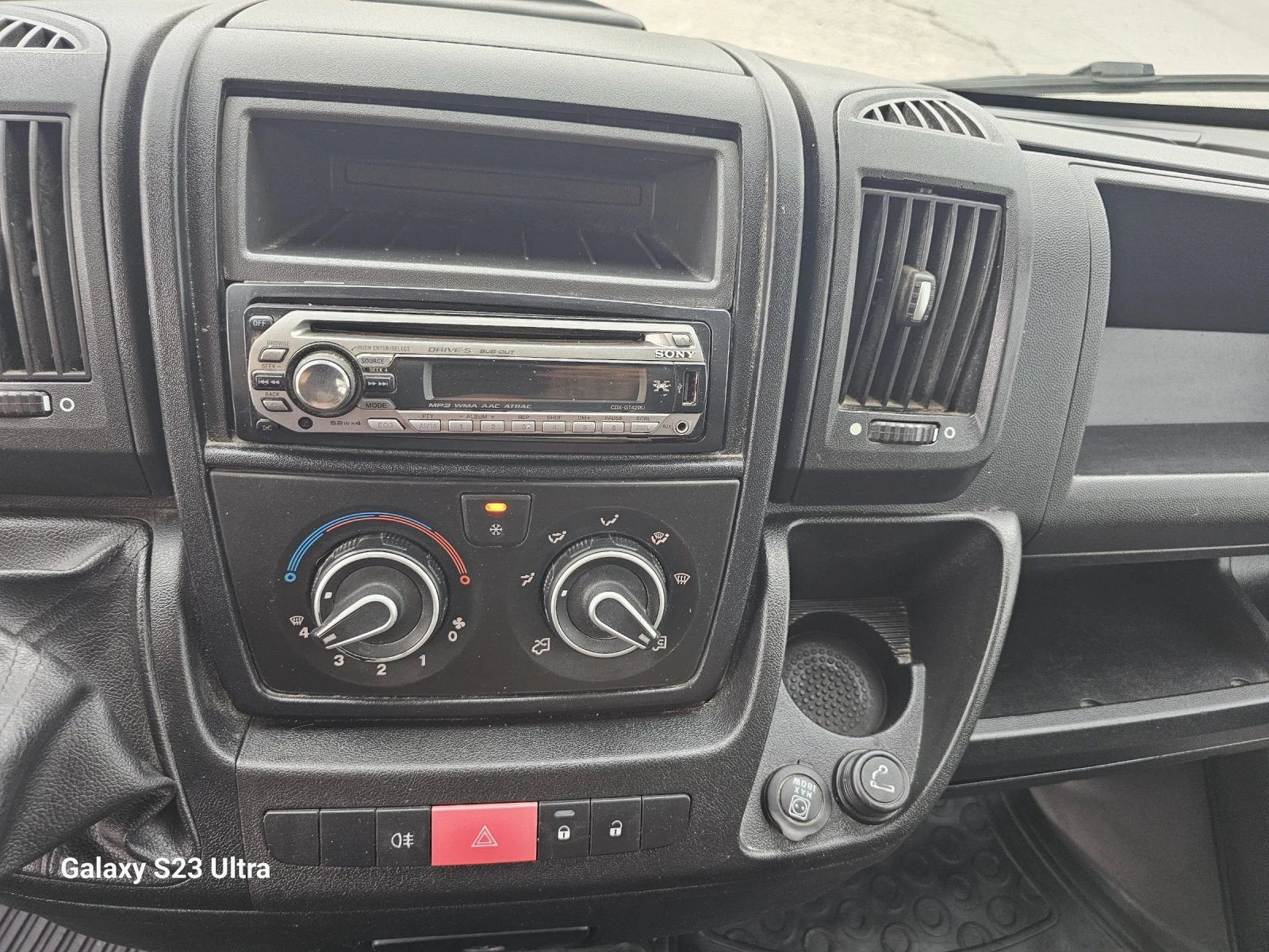 Peugeot Boxer 2.2HDi/130ks/L3H2, снимка 11 - Бусове и автобуси - 55211741
