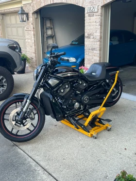 Harley-Davidson V-Rod VRSCDX, снимка 1