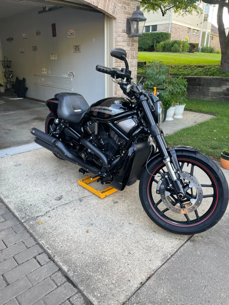 Harley-Davidson V-Rod VRSCDX, снимка 2 - Мотоциклети и мототехника - 53277440