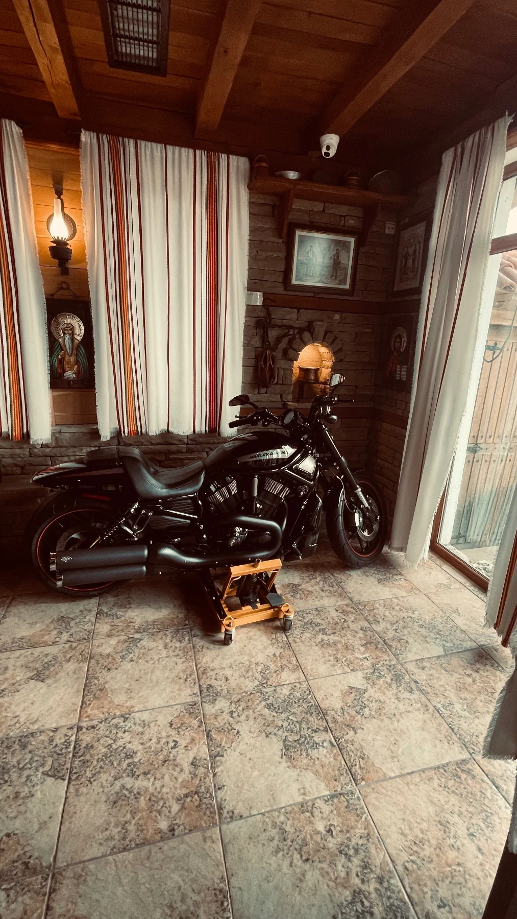 Harley-Davidson V-Rod VRSCDX - изображение 6