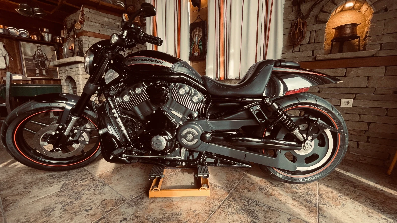 Harley-Davidson V-Rod VRSCDX | Mobile.bg � ����������� 12