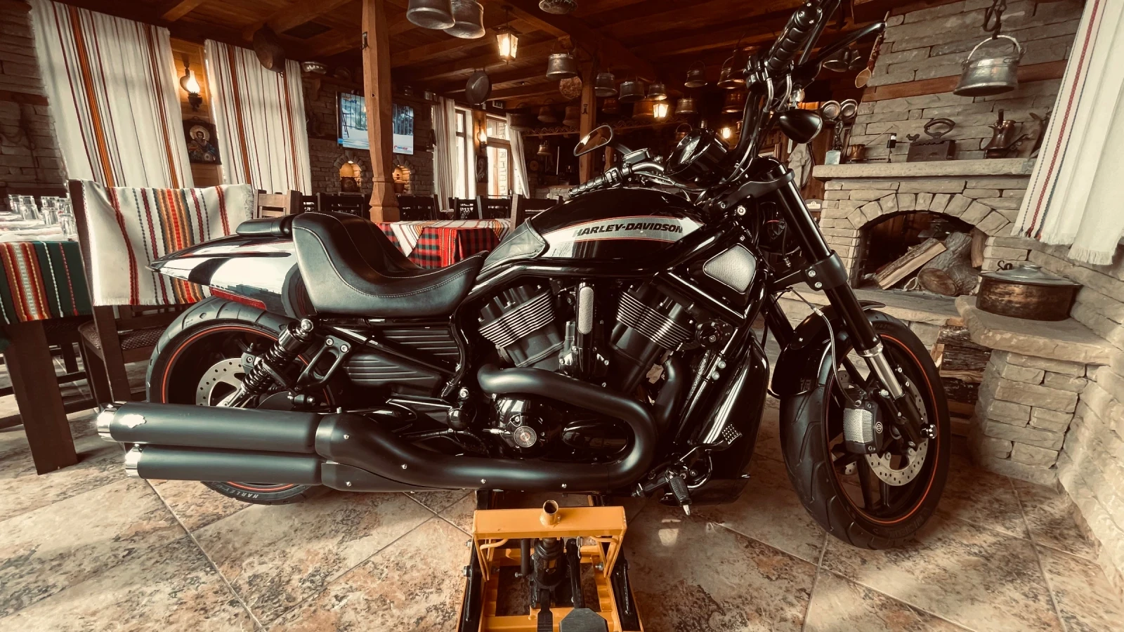Harley-Davidson V-Rod VRSCDX | Mobile.bg � ����������� 11