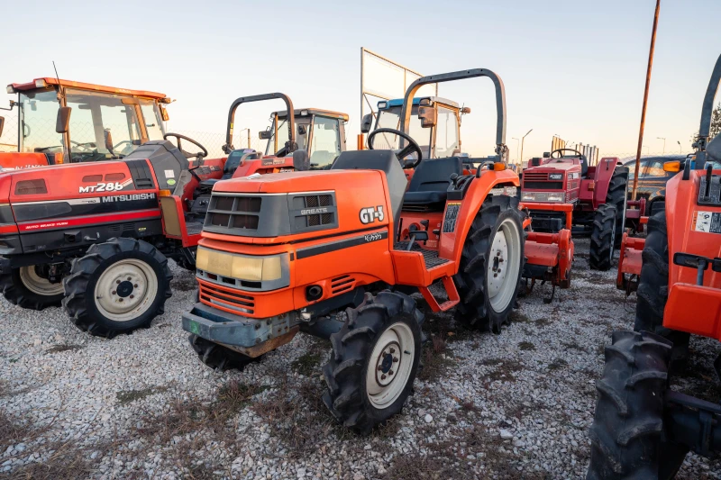 Трактор Kubota GT-3, снимка 1 - Селскостопанска техника - 47979297