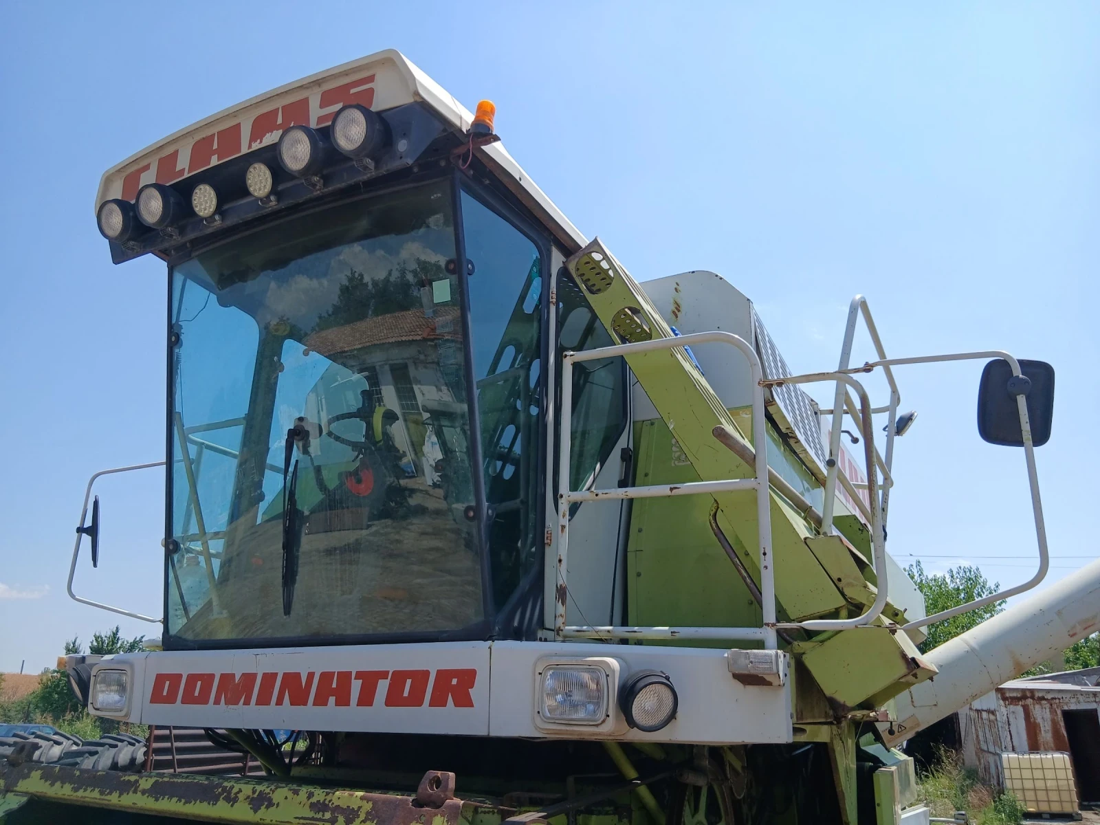Комбайн Claas Мега 218