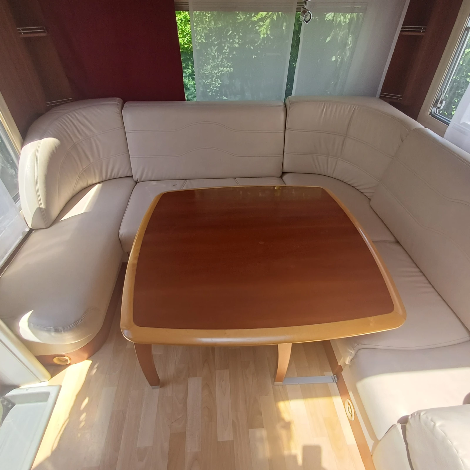 Каравана Tabbert Puccini 655 DF, снимка 9 - Каравани и кемпери - 54942920