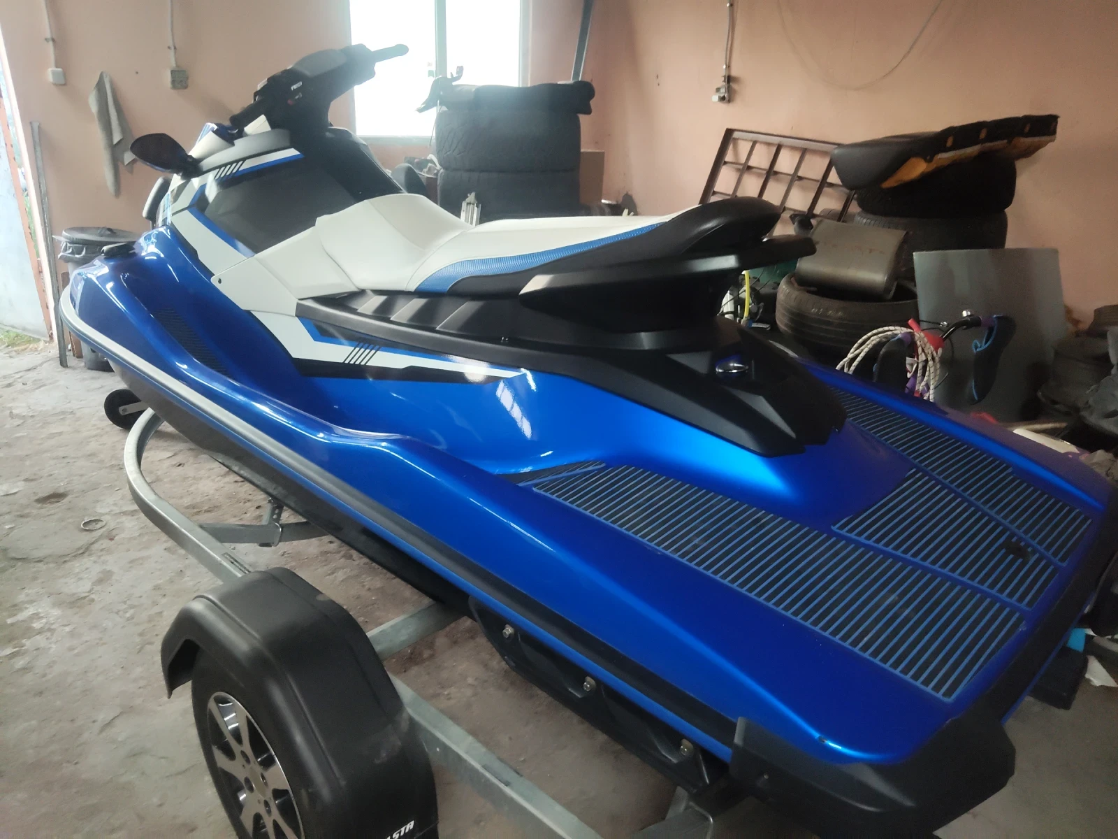Джет Yamaha Waverunner Ex Deluxe , снимка 3 - Воден транспорт - 55052276