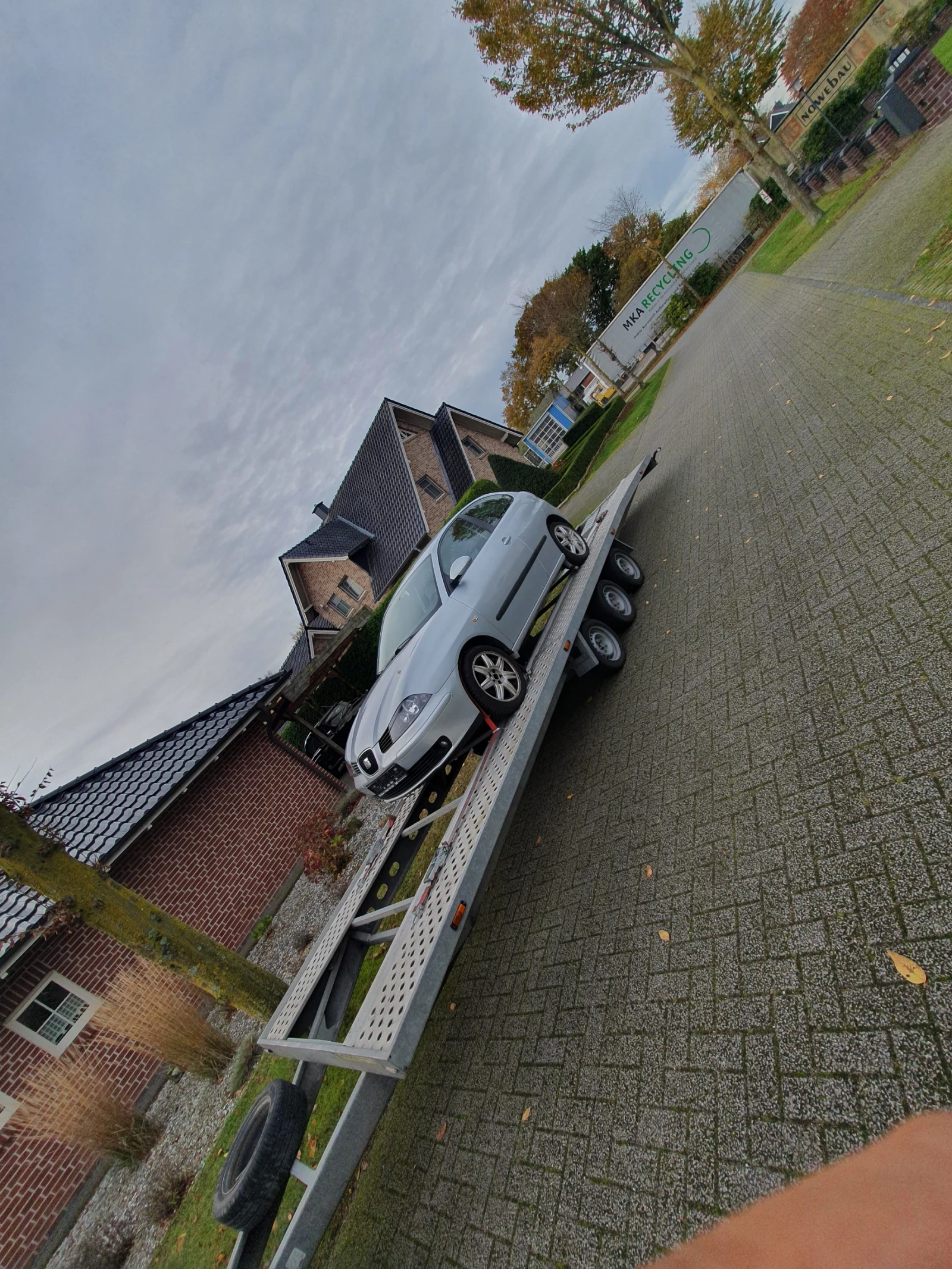 �� ��������� Sirius Gala | Mobile.bg � ����������� 4